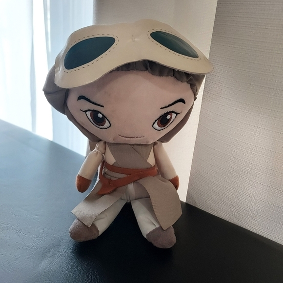 Funko Disney Star Wars Rey 7" Galactic Plush - Picture 1 of 7